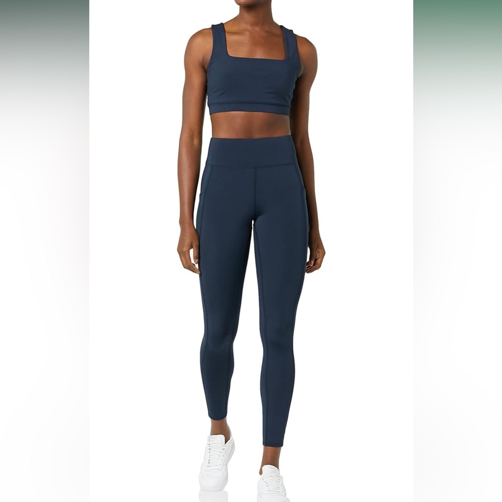 EleVen by Venus Williams Navy Leggings and Top Set